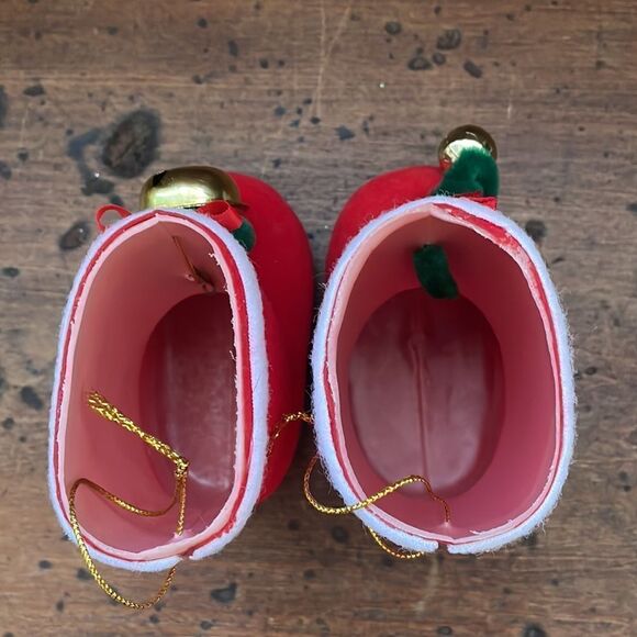 2 vintage red flocked Santa boot ornaments with bells - Picture 6 of 7